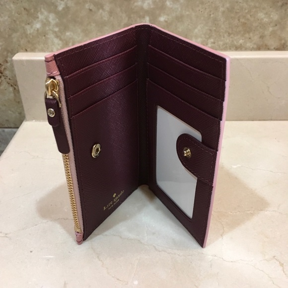 Kate Spade Wallet - Picture 6 of 8